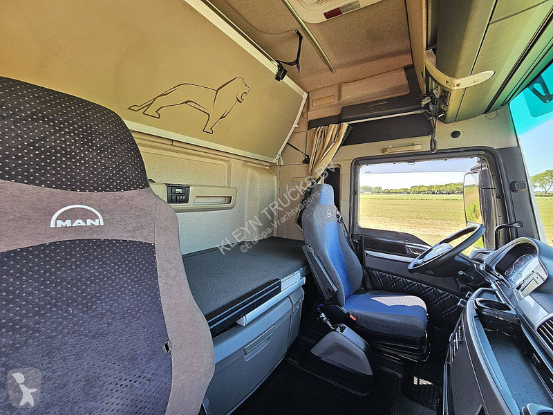 Camion MAN 26.500  XXL 6X2-4 INTARDER