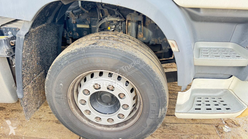 شاحنة DAF CF 400