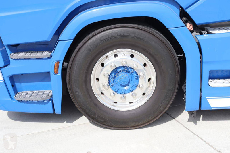 Грузовик Scania 530