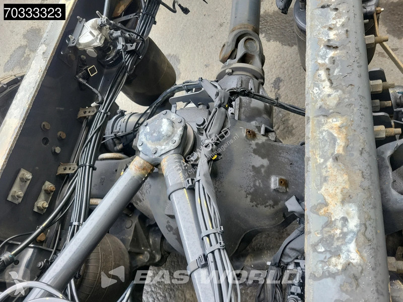 Camion Volvo 460  6X2 chassis Full Air...