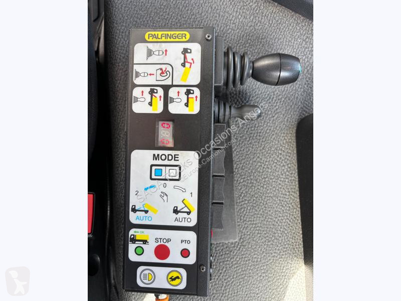 Camion Mercedes PORTEUR 2543 6x2 bras Palfinger