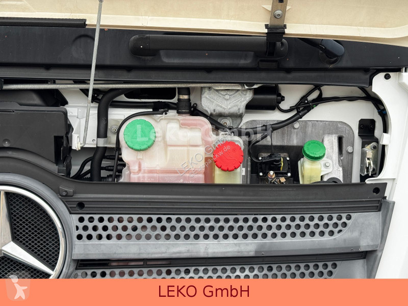 Camion Mercedes 1318 Mit Thermoking T-1000R