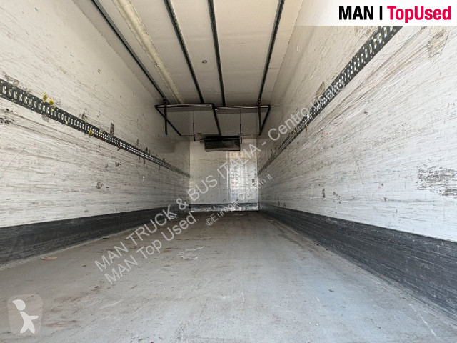 Vrachtwagen Iveco A260SY