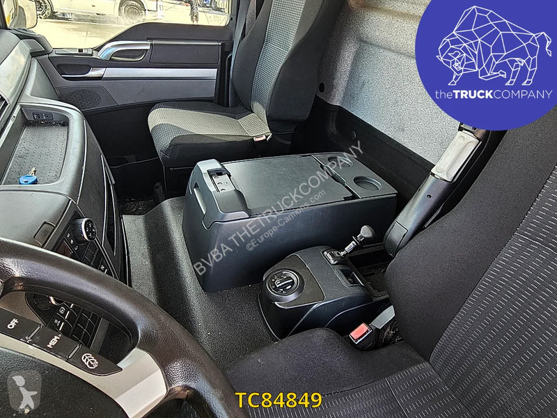 Vrachtwagen MAN TGM 290