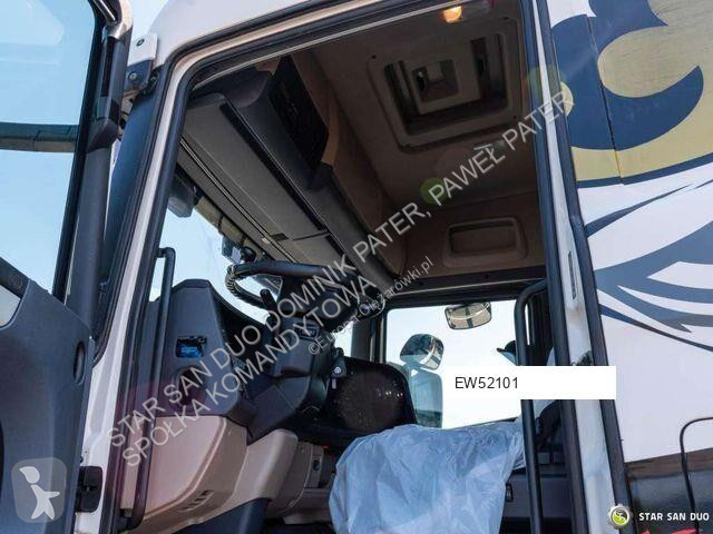 Vrachtwagen Scania PK 74002