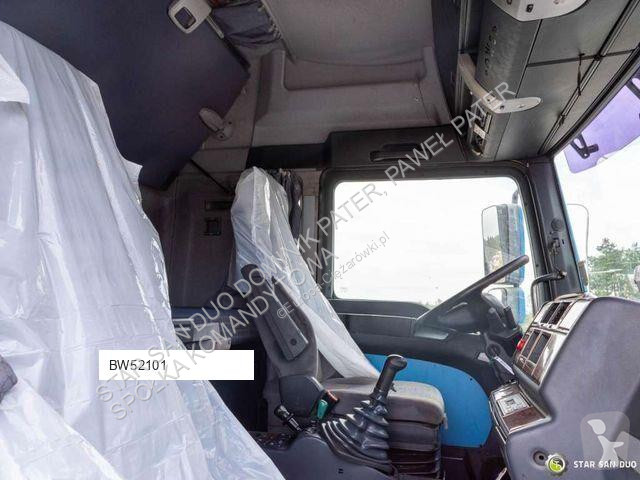 Vrachtwagen MAN PK60002
