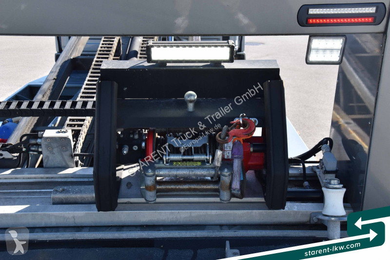 Camion Mercedes 1330L 4x2 Abschleppwagen...