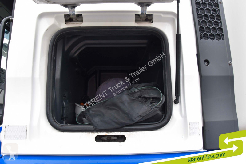 Camión MAN TGS 4 Kam. Tankaufbau 21.580l...