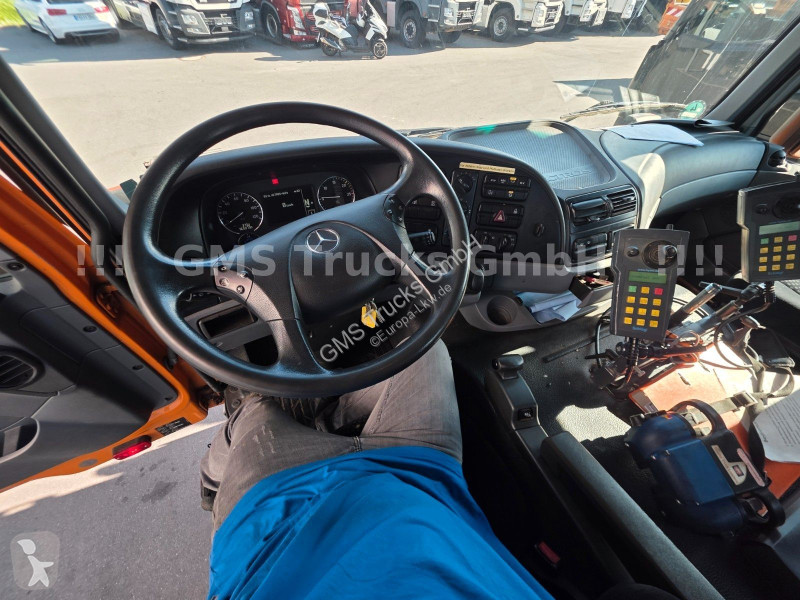Camion Mercedes 2032 / Kipper+Kran / Kommunal /...