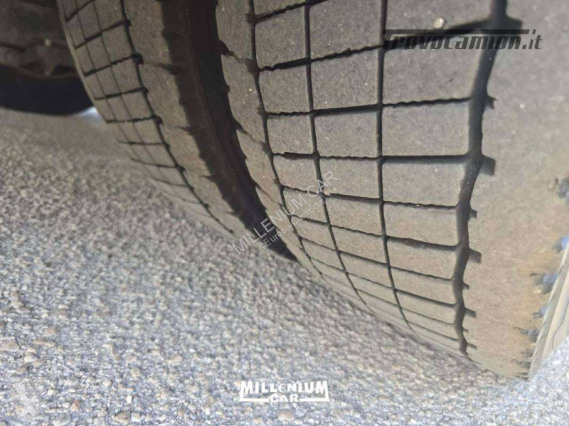 Camión Iveco 100-19 (2017)CELLA 5,50 SPONDA FRC