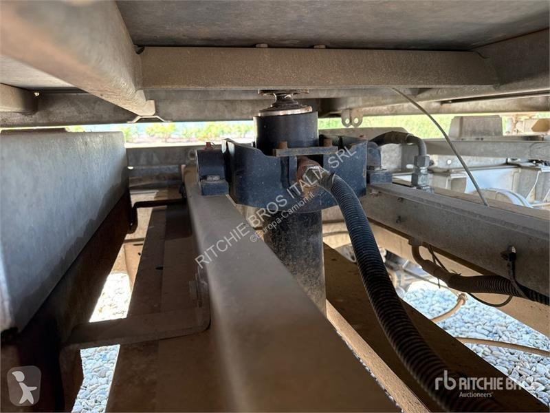 Camión Opel 2.2 103 KW DOKA Crew Cab Dump Truck