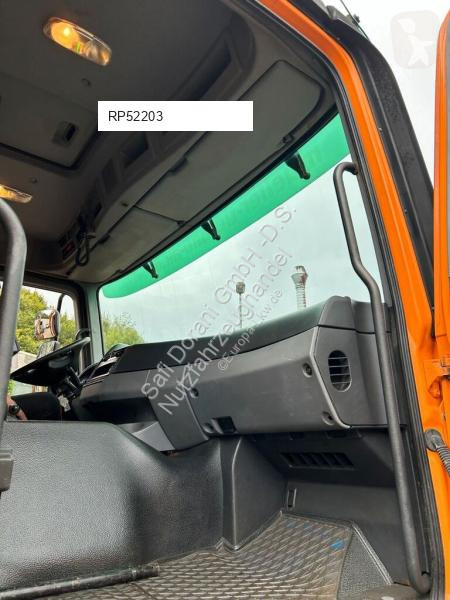 Camion Mercedes 1850 V8