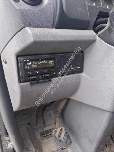 Camión DAF 220 cv C/ PLATAFORMA ELEVATÓRIA