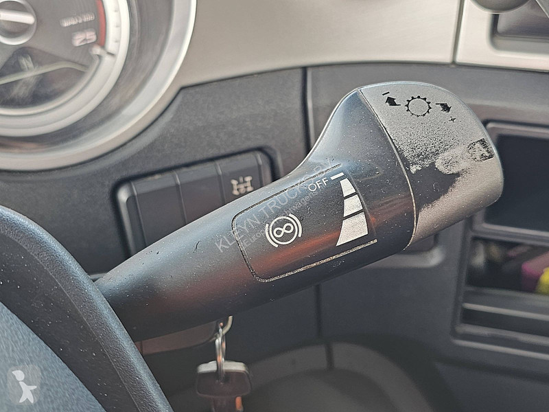 Вантажівка DAF 480 FAR