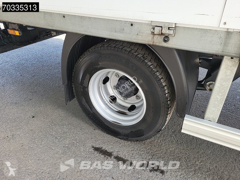 Camión Iveco 75E190 4X2 8tonner 1000kg...