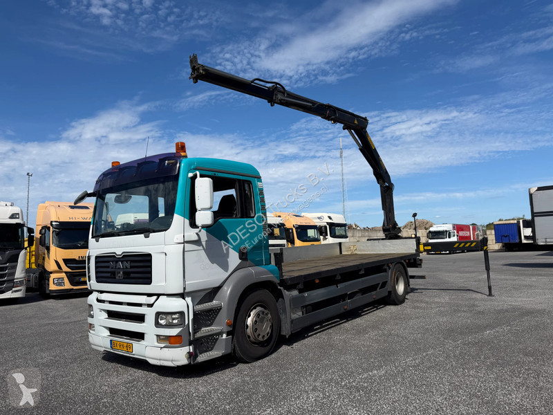 Camión MAN 18.310 Palfinger PK12000 crane