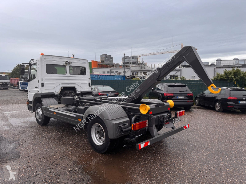 Kamion Mercedes 1222 4X2 HIAB City 7 to....