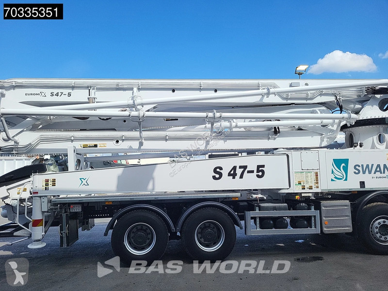 Camión Mercedes 4542 8X4 47 mtrs SWAN TSP 47-5...