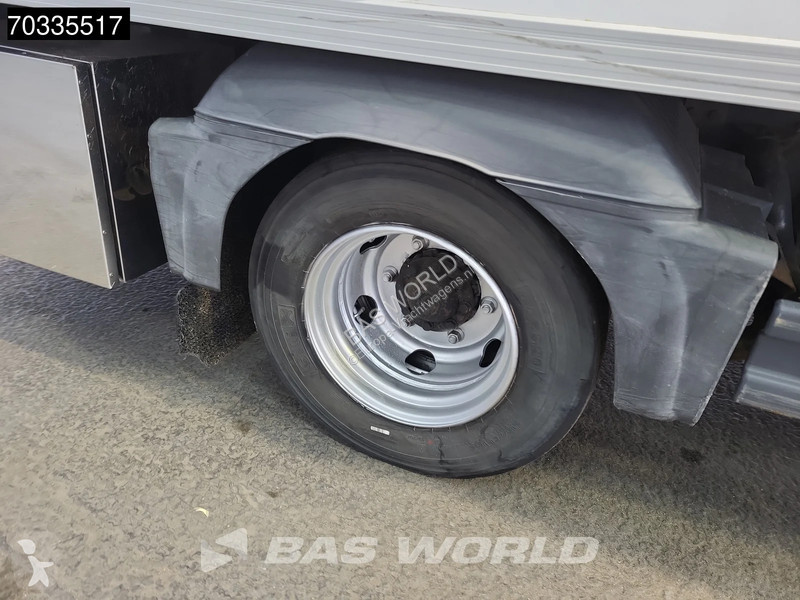 Kamion Mercedes 818 4X2 8tonner 1500kg...