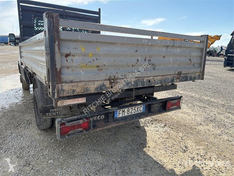 Camión Iveco 35-12