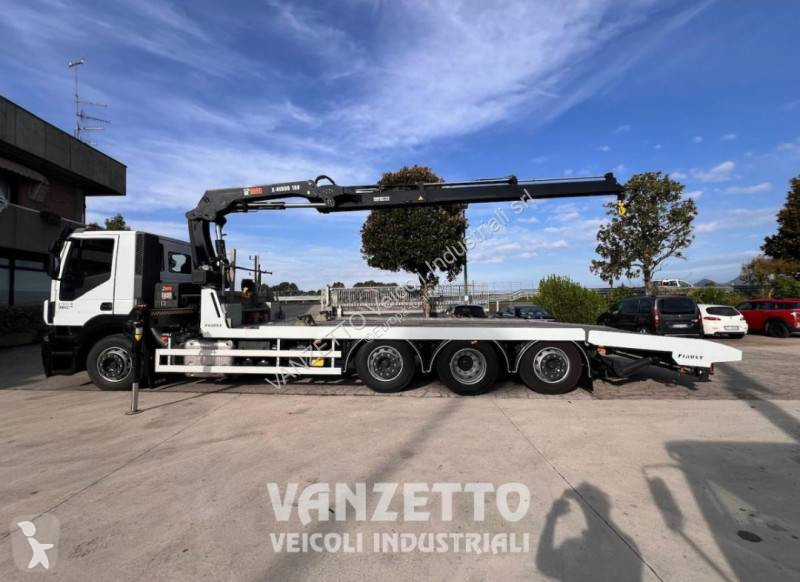 Kamion Iveco AD 320 S 36