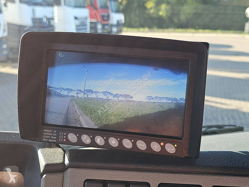 Camión Volvo 25012