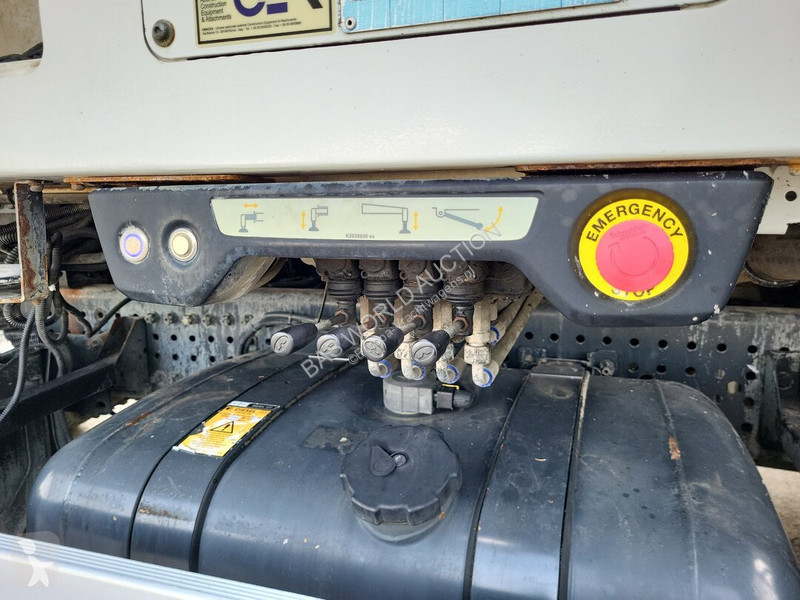 Camión Mercedes 2640