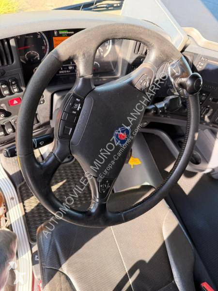 Camion Scania 490