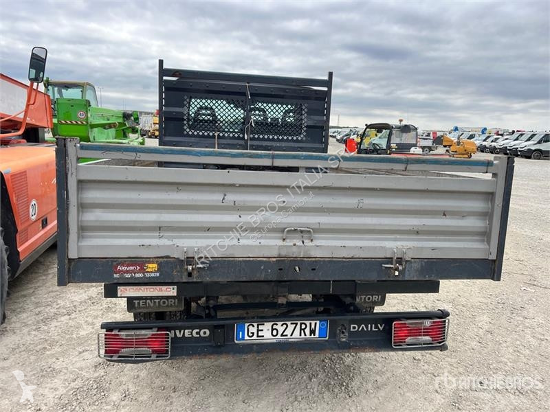 Camion Iveco 35-120 Dump Truck (Inoperable)