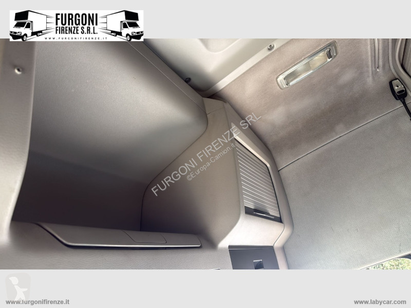 Грузовик Volvo TRUCK D7E320 Altri Modelli