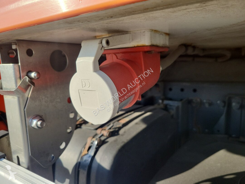 شاحنة DAF 330
