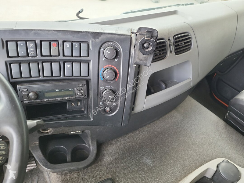 Камион Renault D D 320