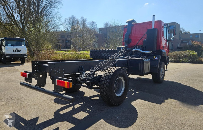 Camião Iveco 44.38 HD9