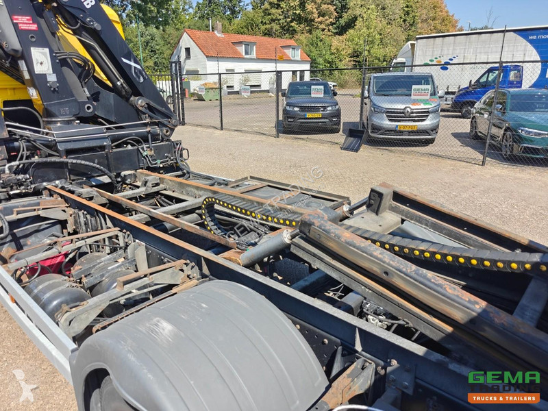 Camião MAN 12.240 4x2 Double Cab (6 pers) Euro...
