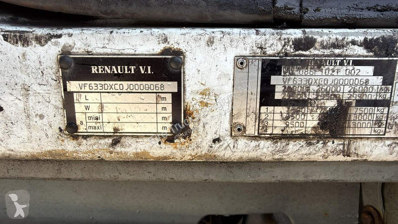 Camion Renault 300 (POMPE MANUELLE / LAMES /...