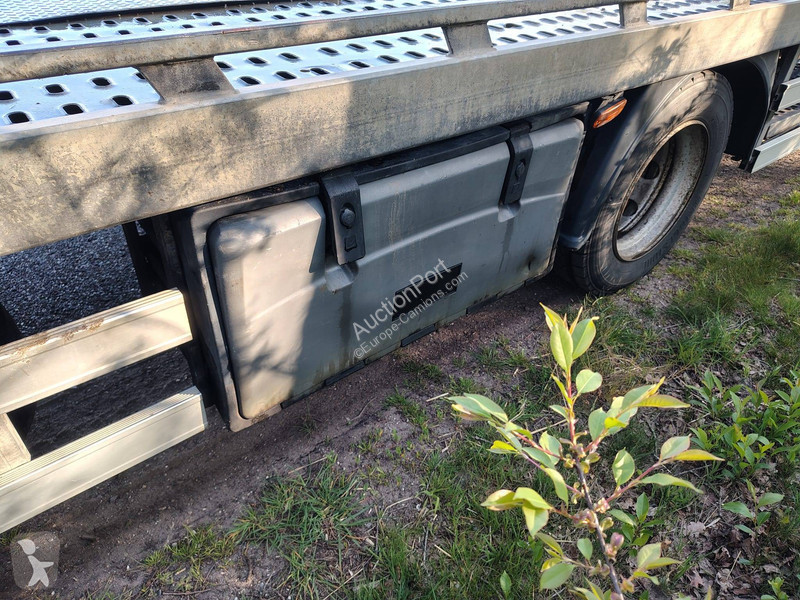 Грузовик Iveco ML120E25/P