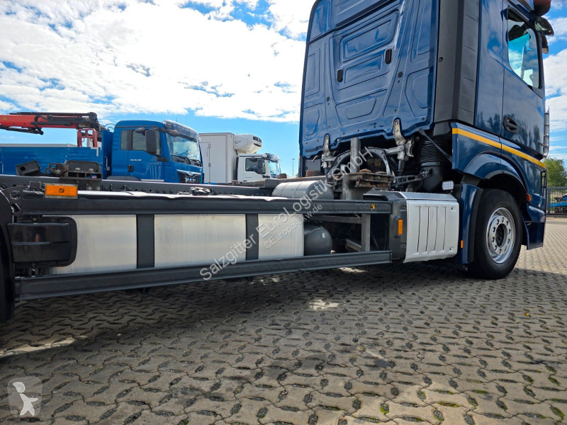 Грузовик Mercedes 2553 | Retarder | Lenkachse |...