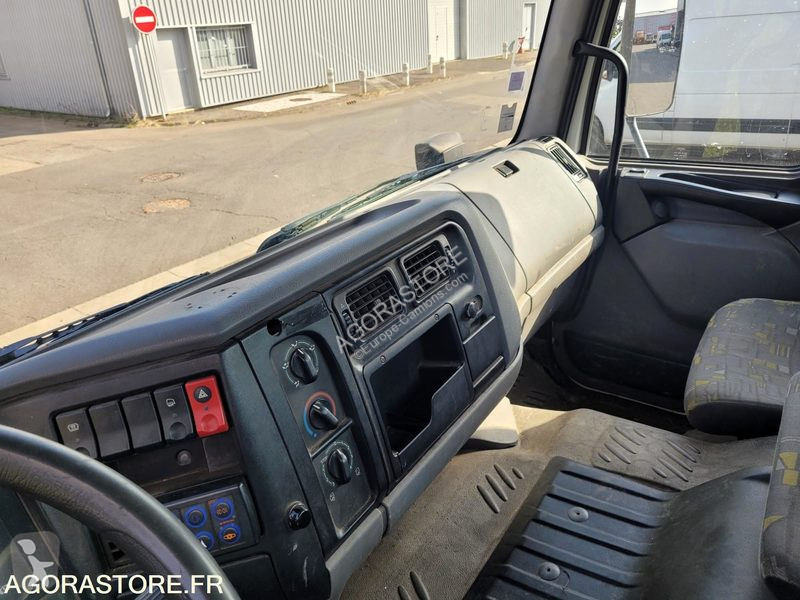 Camion Renault PREMIUM