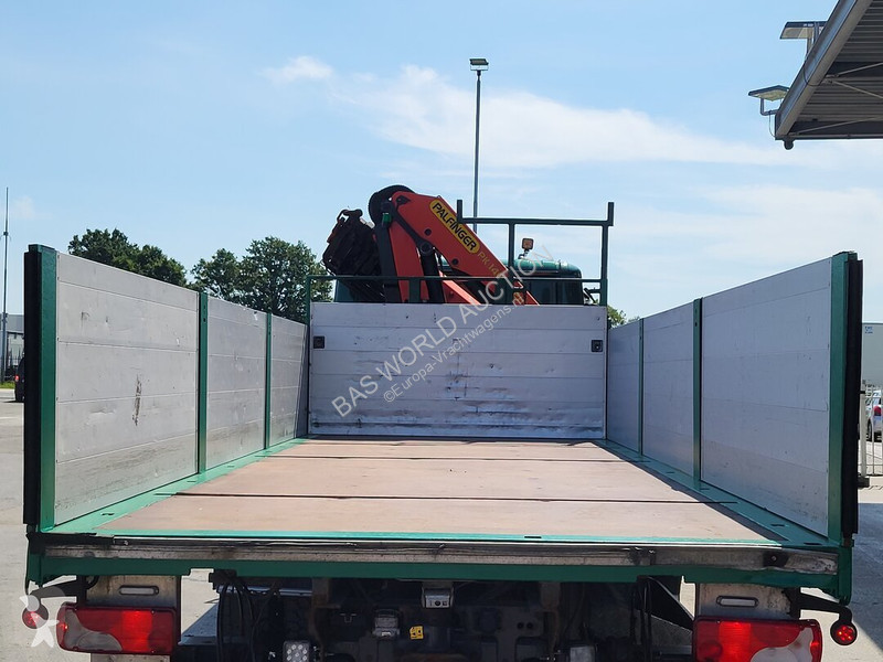 Camião Scania 320