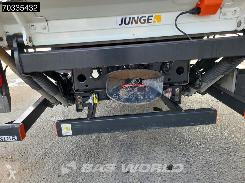 Lastbil MAN 12.250 4X2 12t Automatic Tailgate...
