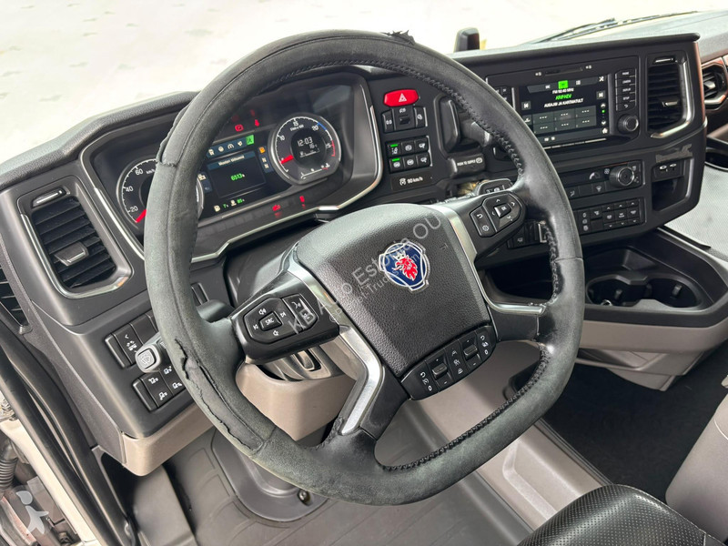Camión Scania R 650 6x4 OGIFT F108S79 /...