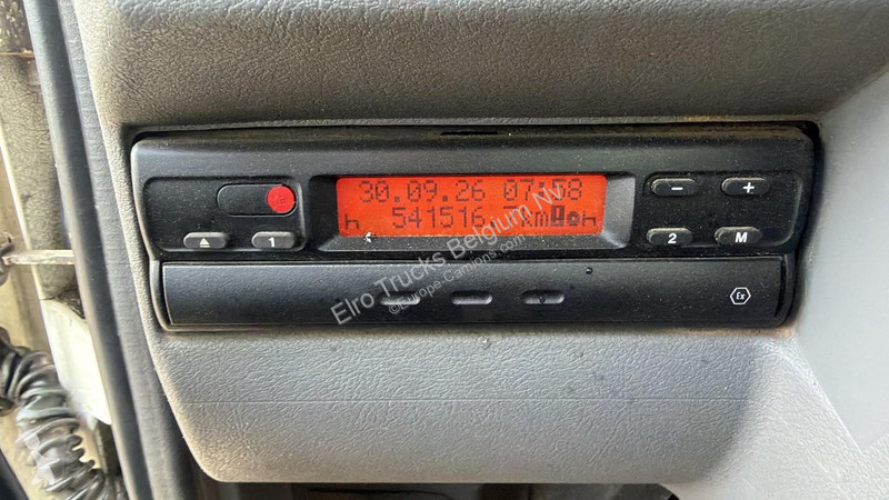 Camión Renault KERAX  (BOITE MANUELLE / LAMES /...