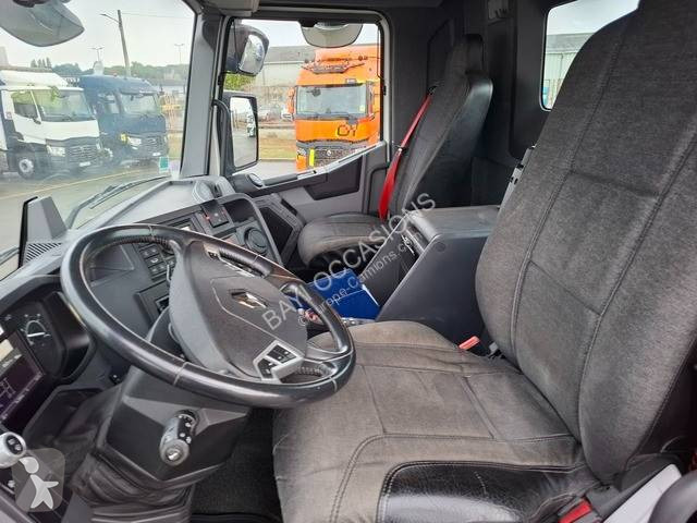 Renault 440.26 DTI 13 truck