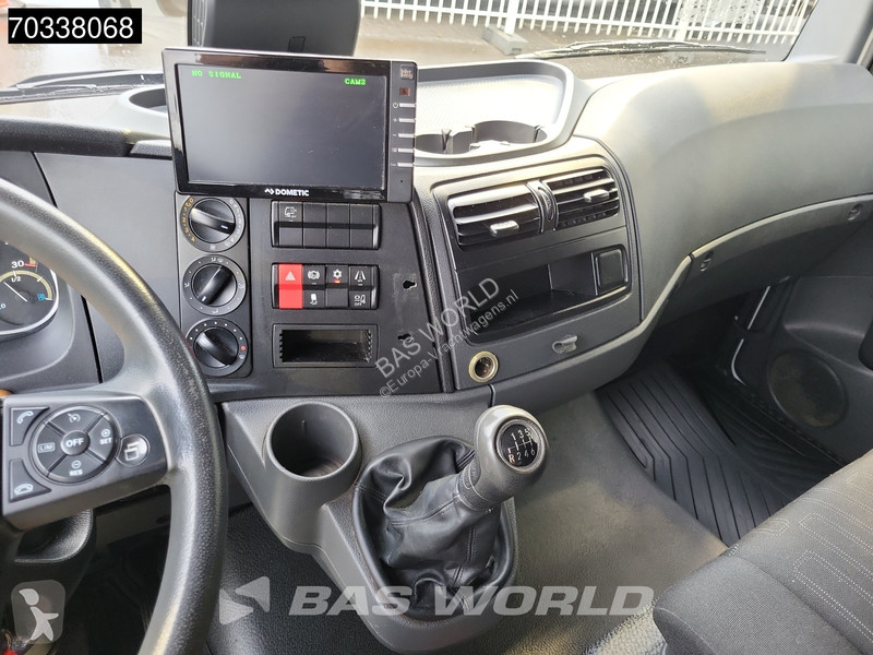 Camión Mercedes 816 4X2 AC Manual Euro 6