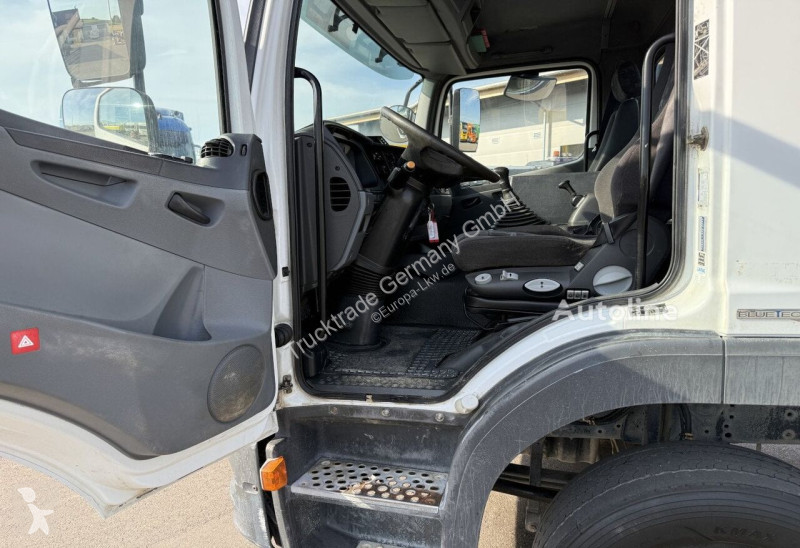 Camion Mercedes Wilheim Schwarzmüller 1529 8080 lt
