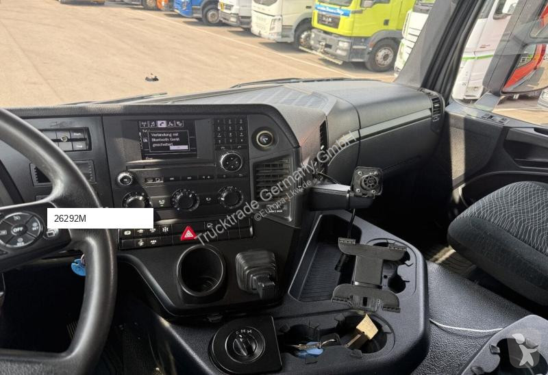 Camion Mercedes 3243