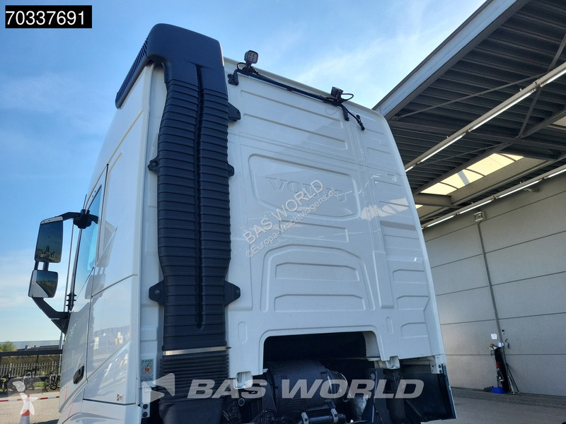 Kamion Volvo 500 6X2 HIAB ULT21S61...
