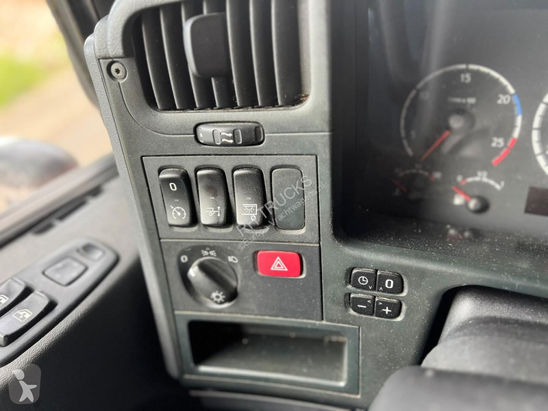 Kamion Scania P230 4X2 + ZEPRO IFT 2500 KG
