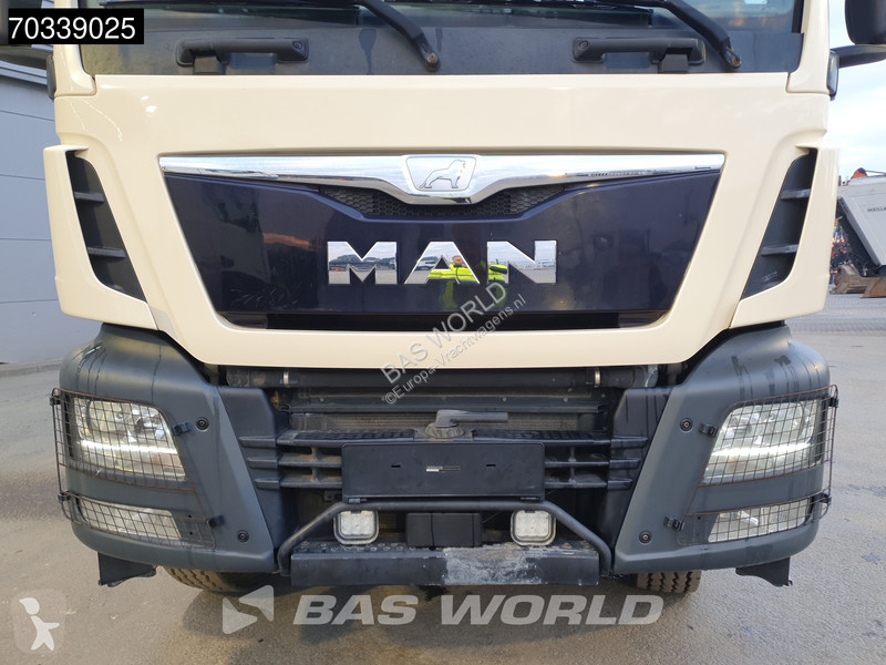 MAN 26.460 6X4 Full Steel Big-Axle Hiab Skip...