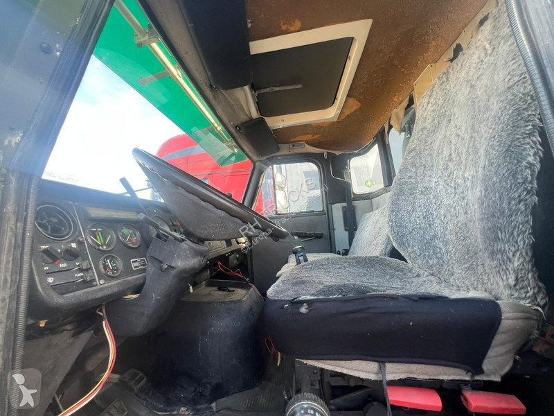 Kamion Volvo 6X4 Robson-Drive + TANK 14.000 LITER